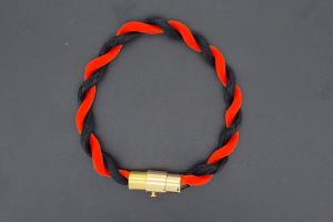 Fan Bracelet, Silk Cord, red / black